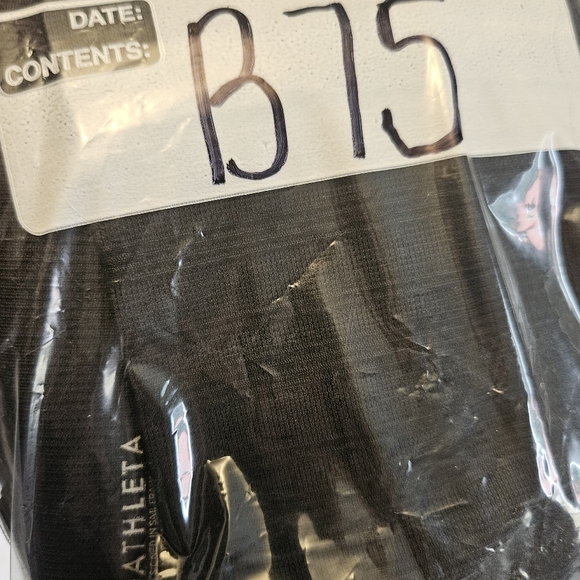 ATHLETA Black White Gray‎ Intarsia Knit Seamless Active Gym Leggings Size Medium - Picture 10 of 10